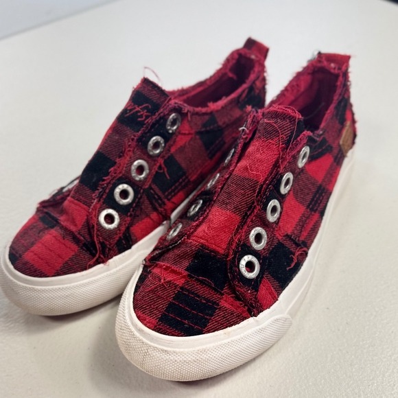 Blowfish Malibu Kids Red Black Plaid Slip‎ On Sneakers Size 13 - Picture 1 of 10